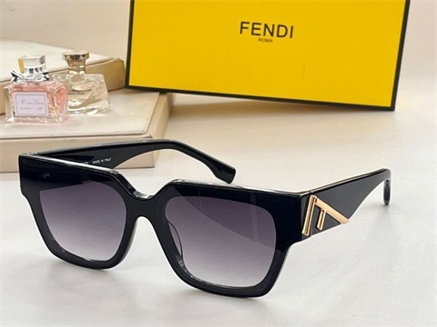 Fendi sunglass-311
